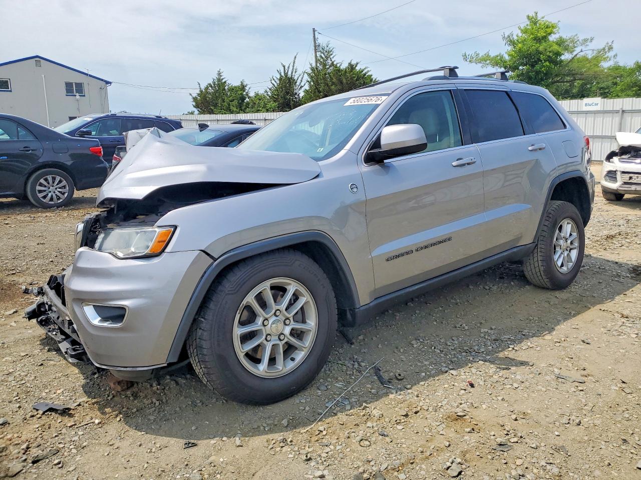 2019 JEEP GRAND CHEROKEE LAREDO 4X4