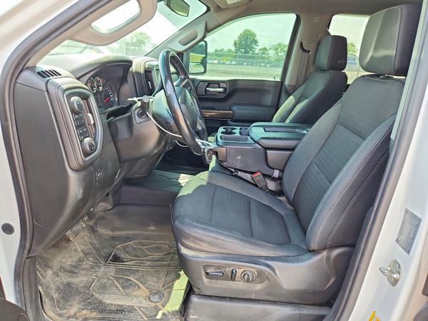 2019 CHEVROLET SILVERADO RST