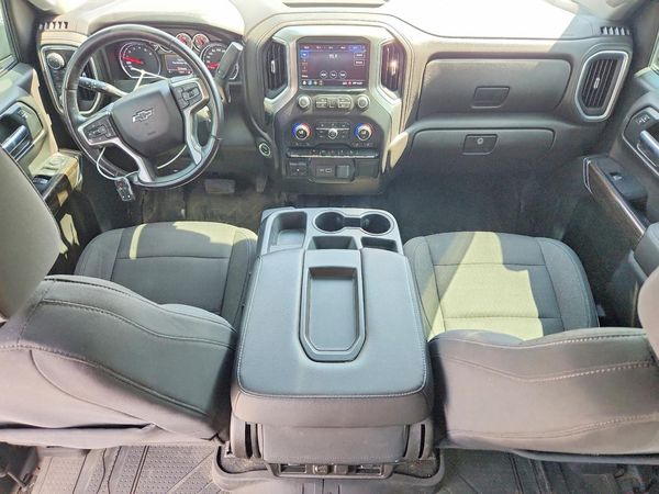 2019 CHEVROLET SILVERADO RST