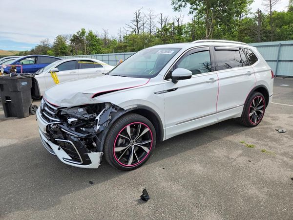 2022 VOLKSWAGEN TIGUAN