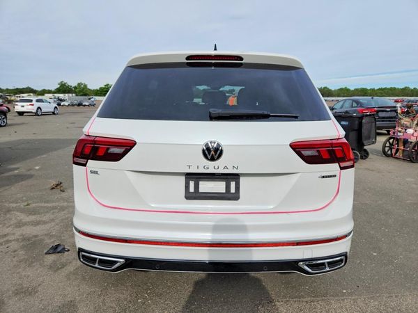 2022 VOLKSWAGEN TIGUAN