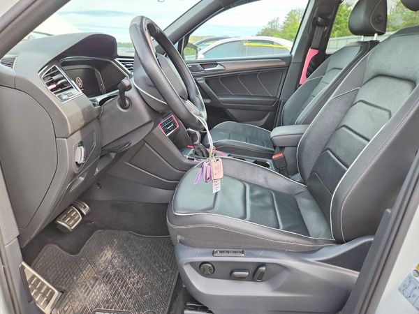 2022 VOLKSWAGEN TIGUAN