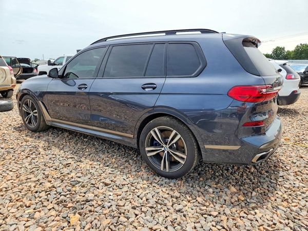 2021 BMW X7