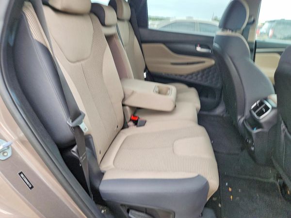 2019 HYUNDAI SANTA FE SEL, SEL Plus