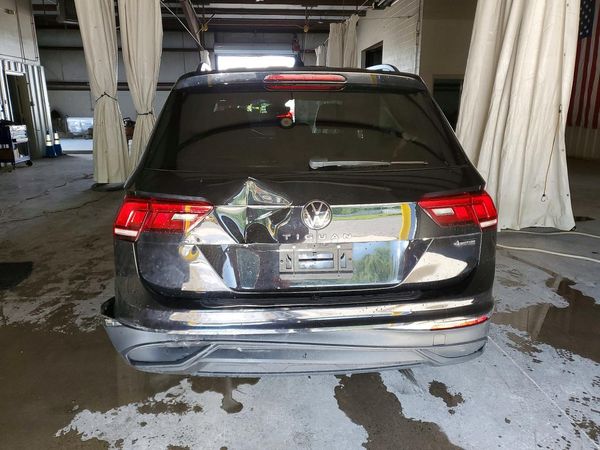 2022 VOLKSWAGEN TIGUAN