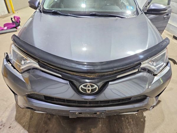 2017 TOYOTA RAV4 XLE