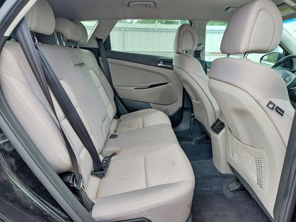 2017 HYUNDAI TUCSON