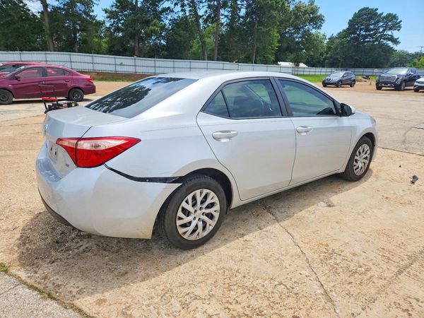 2018 TOYOTA COROLLA