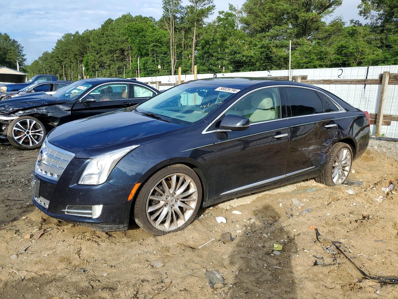 2013 CADILLAC XTS Platinum Collection