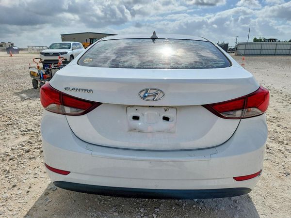 2015 HYUNDAI ELANTRA GLS(Middle)