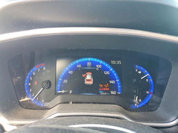 2022 TOYOTA COROLLA CROSS XLE