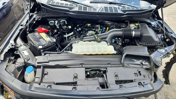 2024 FORD F150