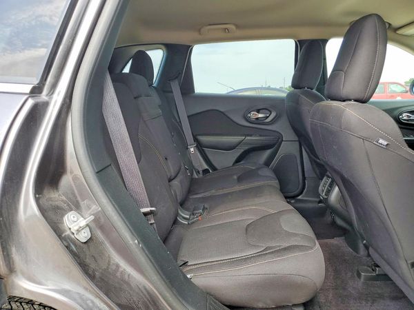 2017 JEEP CHEROKEE LATITUDE 4X4