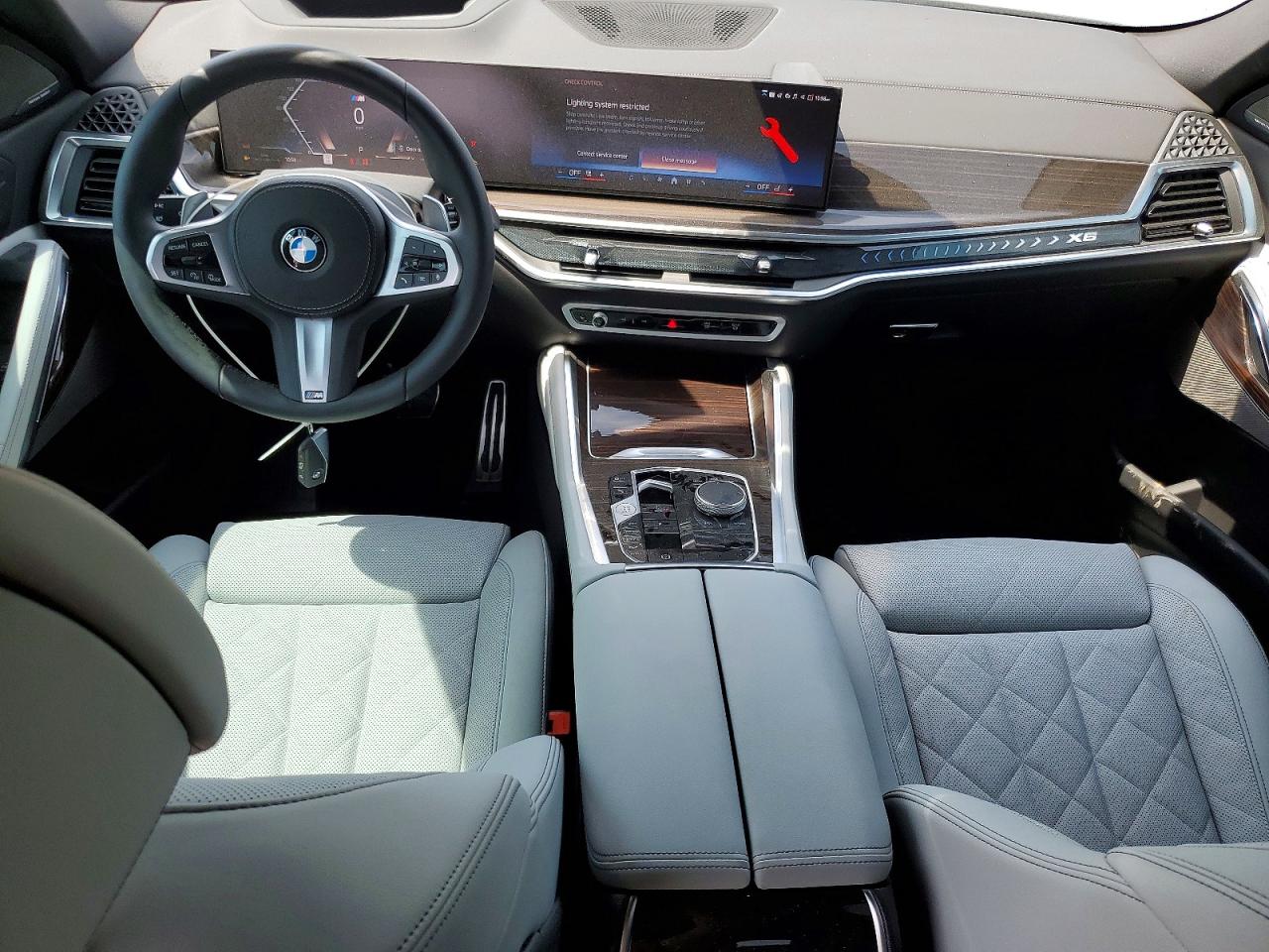 2026 BMW X6 xDrive40i