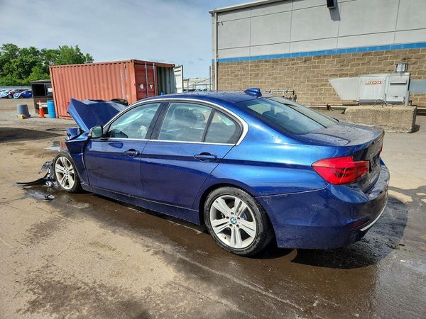 2018 BMW 330 xDrive