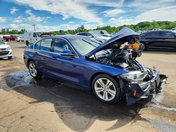 2018 BMW 330 xDrive
