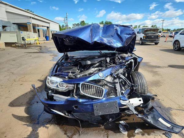 2018 BMW 330 xDrive