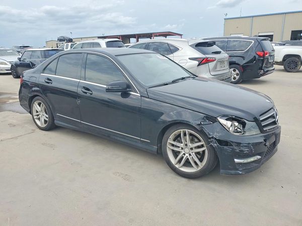 2014 MERCEDES-BENZ C C250