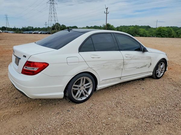 2014 MERCEDES-BENZ C C250