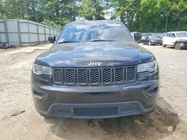 2019 JEEP GRAND CHEROKEE LAREDO 4X2