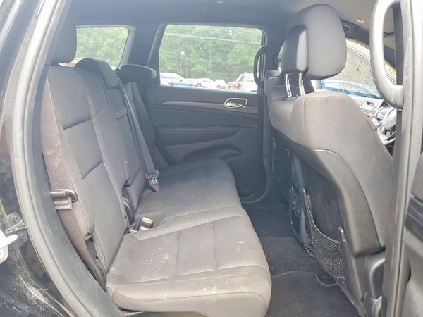 2019 JEEP GRAND CHEROKEE LAREDO 4X2