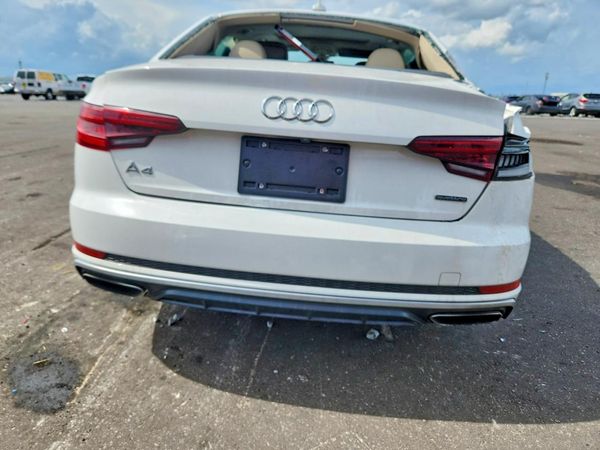 2019 AUDI A4 quattro Premium