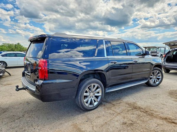 2017 CHEVROLET SUBURBAN Premier