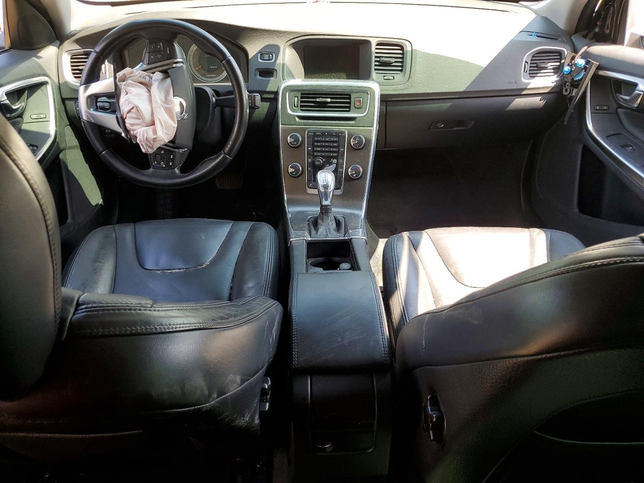 2013 VOLVO S60
