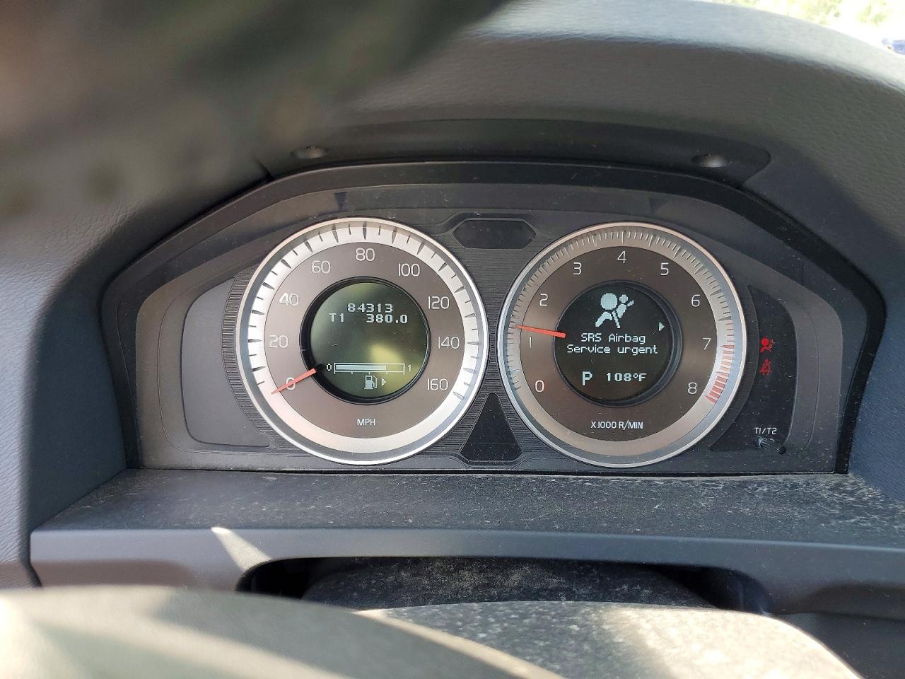 2013 VOLVO S60
