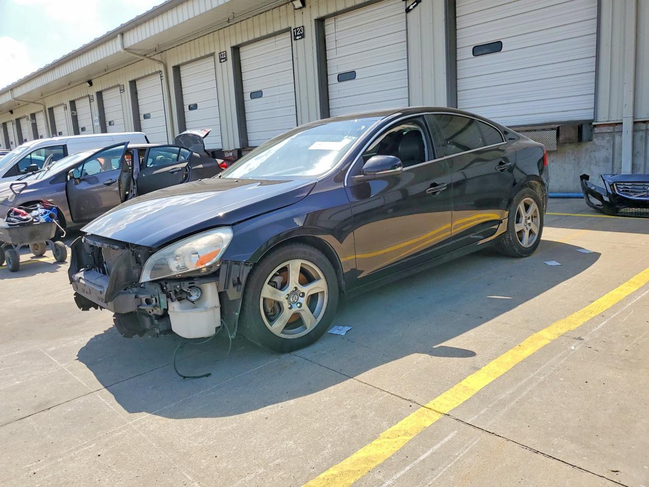 2013 VOLVO S60