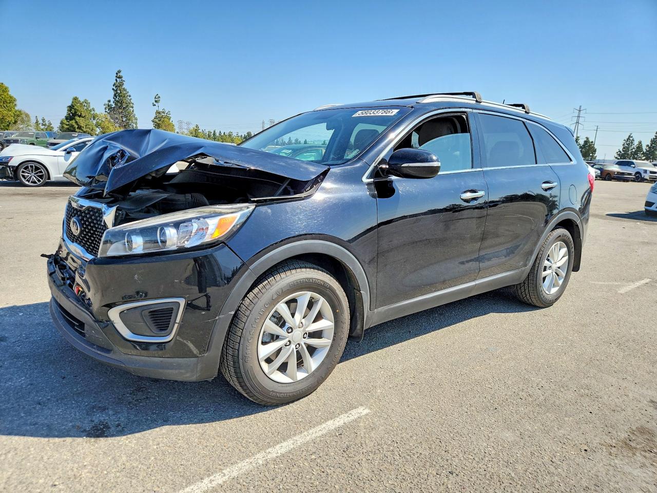 2016 KIA SORENTO L / LX