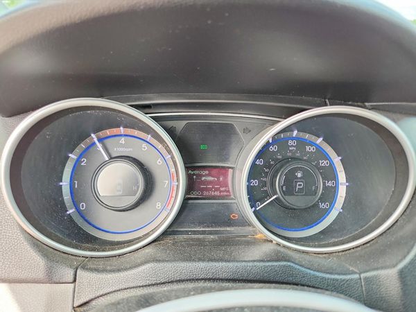 2013 HYUNDAI SONATA