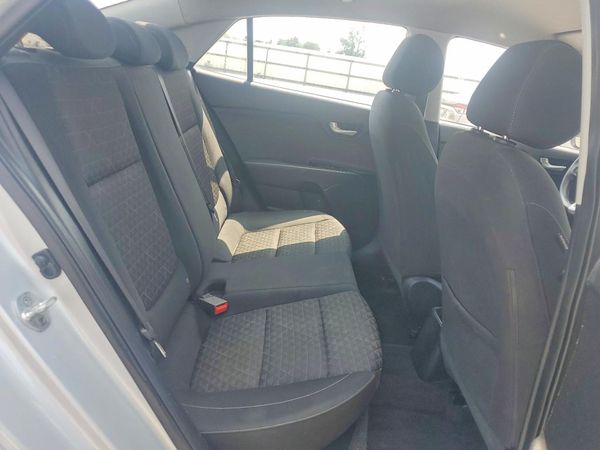 2018 KIA RIO