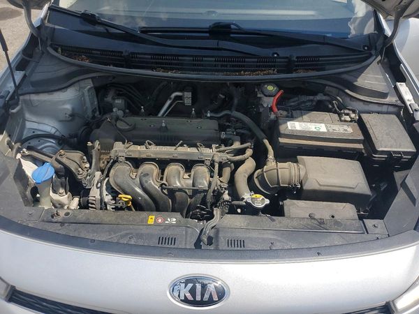 2018 KIA RIO