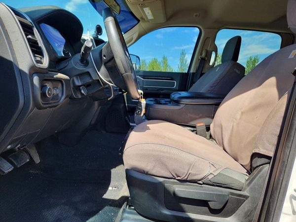 2019 RAM 3500 BIG HORN CREW CAB 4X2