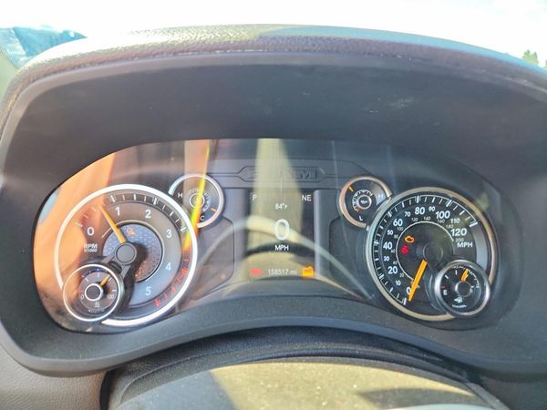 2019 RAM 3500 BIG HORN CREW CAB 4X2