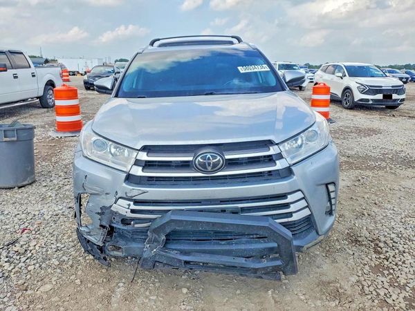 2019 TOYOTA HIGHLANDER SE/XLE