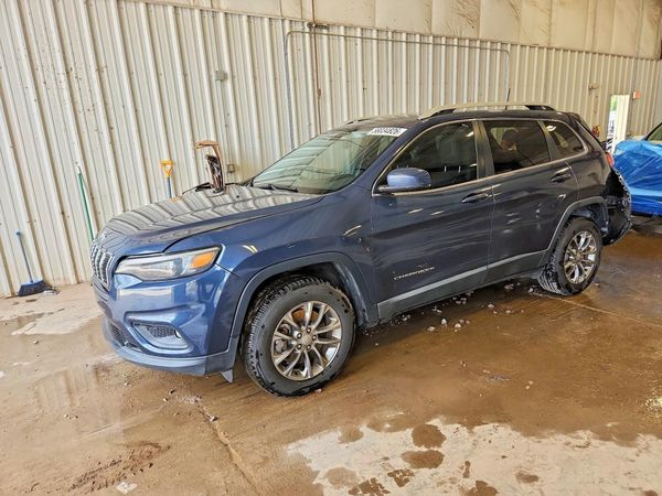 2019 JEEP CHEROKEE LATITUDE PLUS 4X4