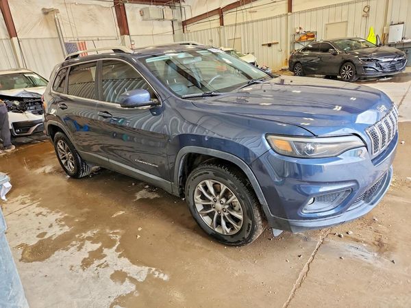 2019 JEEP CHEROKEE LATITUDE PLUS 4X4