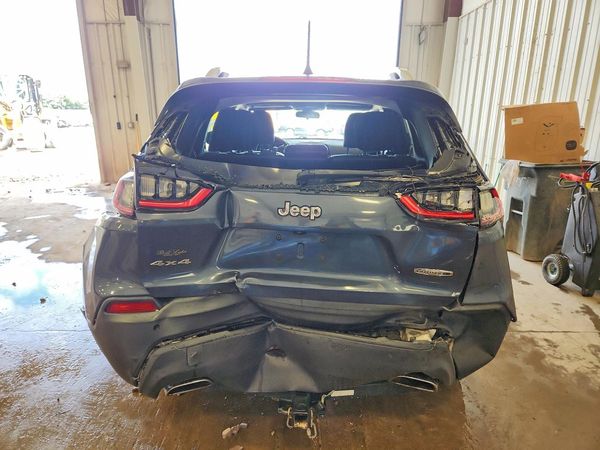 2019 JEEP CHEROKEE LATITUDE PLUS 4X4