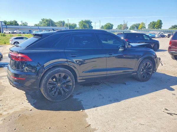 2025 AUDI Q8