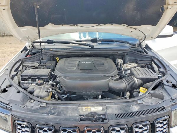 2018 JEEP GRAND CHEROKEE LAREDO 4X4
