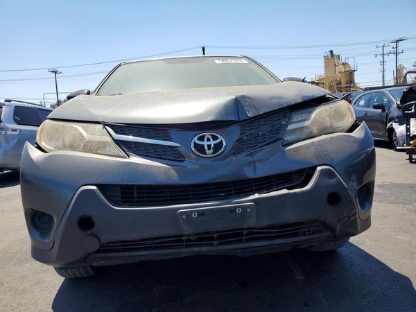 2015 TOYOTA RAV4