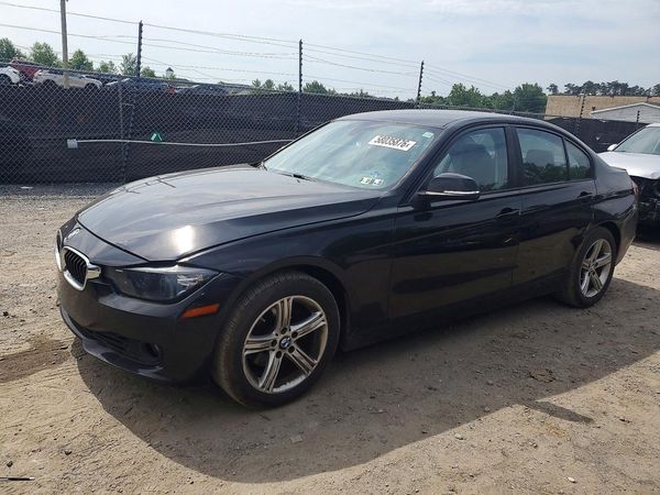2015 BMW 320