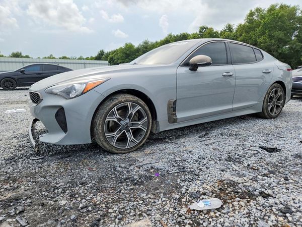 2021 KIA STINGER Base