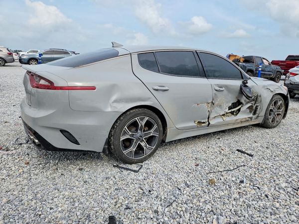 2021 KIA STINGER Base