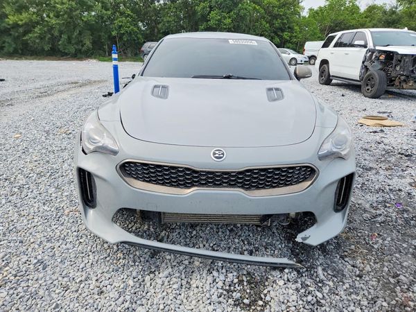2021 KIA STINGER Base