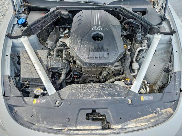 2021 KIA STINGER Base