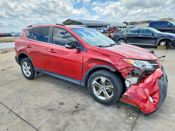 2015 TOYOTA RAV4