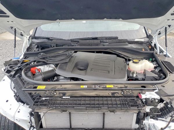 2025 LAND ROVER RANGE ROVER SPORT P460e Dynamic SE